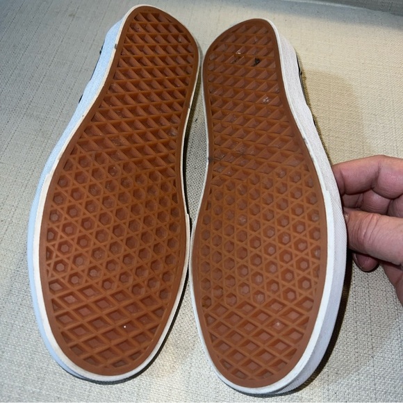 Vans Men/Women’s Solid Gray Canvas Slip On Shoes Loafers Men 8, Women 9.5 - Picture 9 of 11